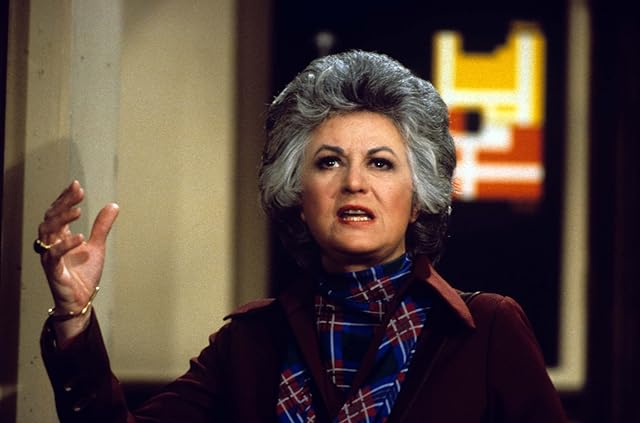 Bea Arthur in Maude (1972)