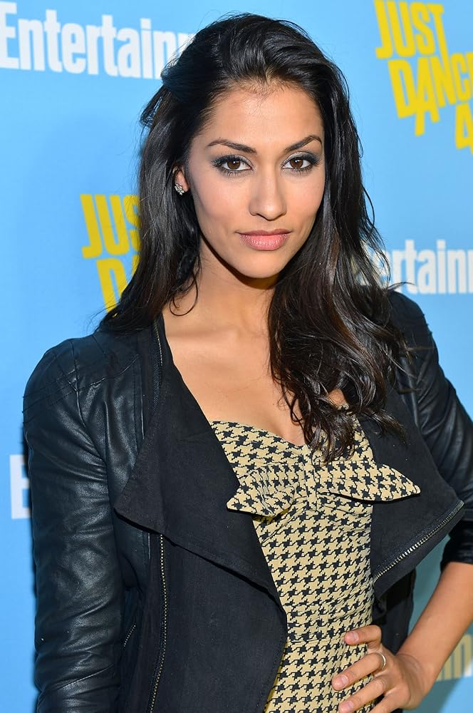 Classify American actress Janina Gavankar