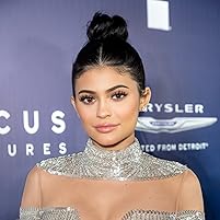 Kylie Jenner at an event for The 74th Golden Globe Awards (2017)