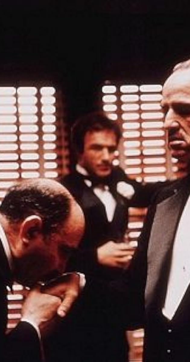Pictures & Photos of Marlon Brando - IMDb