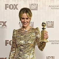 Sarah Paulson at an event for The 74th Golden Globe Awards (2017)