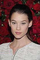Astrid Bergès-Frisbey 사진