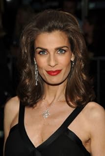 Lisa Rinna Hairstyle