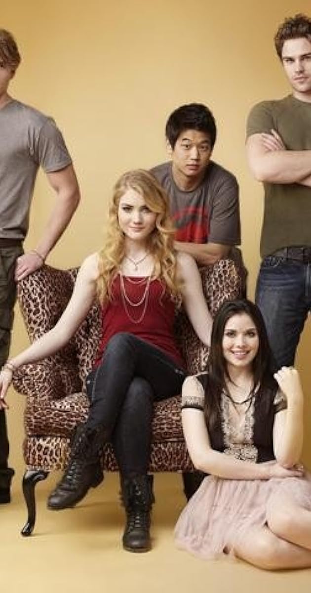 The Nine Lives Of Chloe King Streaming Pictures & Photos from The Nine Lives of Chloe King (TV Series 2011) - IMDb
