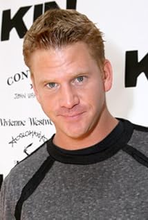 Dash Mihok Picture
