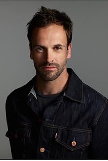 Jonny lee miller