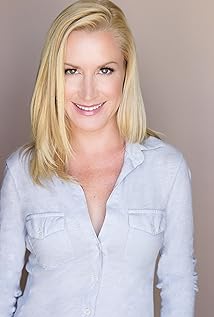 Angela Kinsey - IMDb