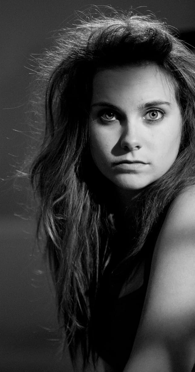 Elizabeth Jackson IMDb