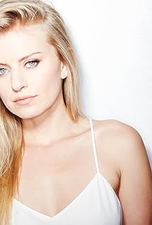 Sarah Minnich - IMDb