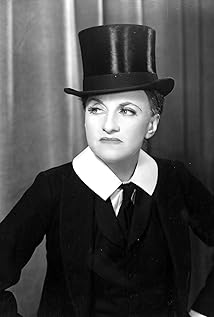 Hermione Gingold Picture