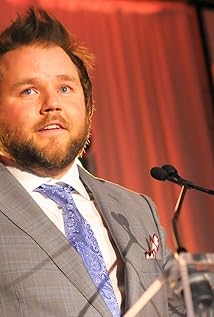 Tyler Labine Picture