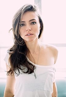 Trieste Kelly Dunn - IMDb