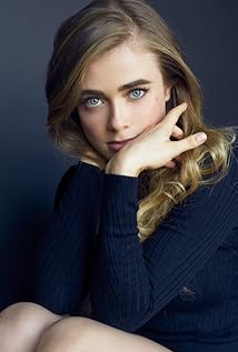 Melissa Roxburgh - IMDb