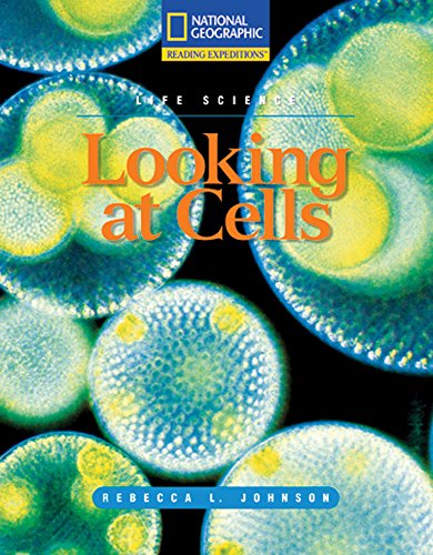 Cover of Looking at cells