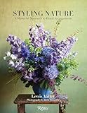 Styling Nature A Masterful Approach To Floral Arrangements