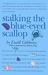 Stalking the blue-eyed scallop
