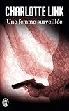 Une Femme Surveill%C3%A9e