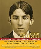 Dans Les Secrets De La Police Version Souple