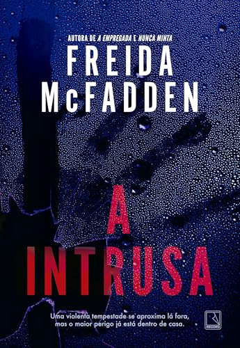 Capa de A Intrusa