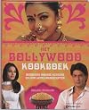 Het Bollywood kookboek beroemde Indiase acteurs en hun lievelingsrecepten