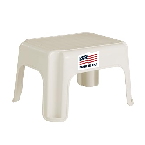 Rubbermaid Roughneck Step-Stool Bisque Lightweight Holds up to 300 pounds Ideal for Kitchen-Bath Skid-Resistant