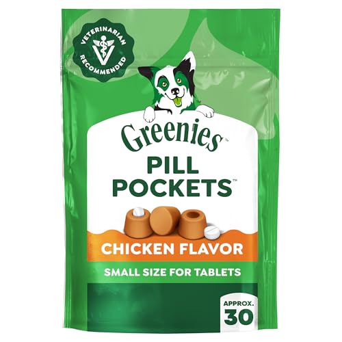 Greenies Pill Pockets for Dogs Small Size, Soft Dog Treats, Chicken Flavor, 3.2 oz. Pouch (30 Treats)
