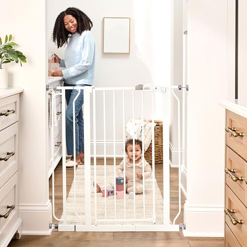 Regalo Easy-Step Extra-Tall Gate