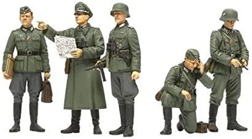 Tamiya 300035298 – 1:35 WWII Figure Set German Commander-In-Chief (5)
