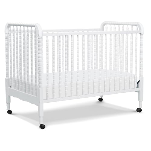 DaVinci Jenny Lind 3-in-1 Convertible Crib in White