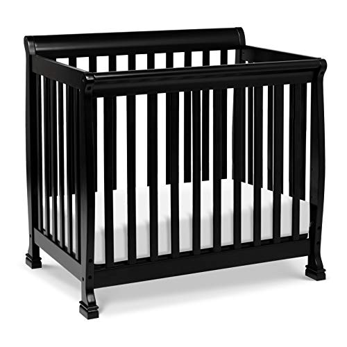 DaVinci Kalani 2-in-1 Mini Crib Choice This small crib works great for newborns and also converts