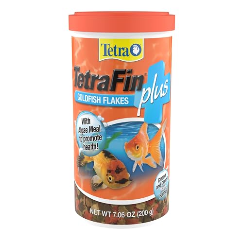 TetraFin Plus Goldfish Flakes 7.06 Ounces, Balanced Diet, With Algae To Promote Health