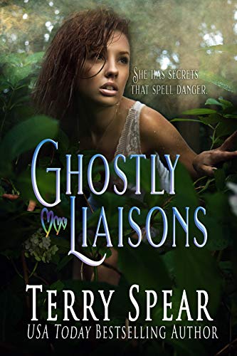 Ghostly Liaisons book cover