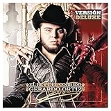 Entre Dios Y El Diablo [Deluxe Edition]