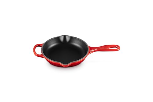 Le Creuset Enameled Cast Iron Signature Iron Handle Skillet, 6.33", Cerise