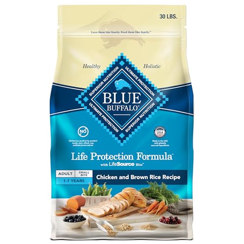 Blue Buffalo Life Protection Formula Adult Small Bite Dry Dog Food, Helps Build and Maintain Strong Muscles, Made with N
