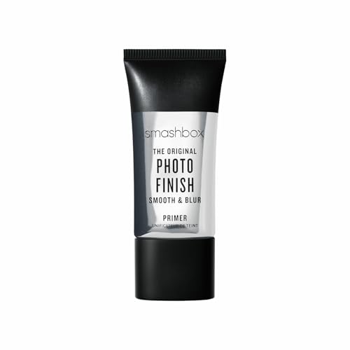 Smashbox Photo Finish Smooth & Blur Primer | Instantly Smooths Fine Lines and Pores for All Skin Types | Vitamins A & E Makeup Base with Blurring, 1 Fl Oz