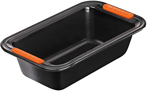 (-35%) Le Creuset Antihaft Kastenform, Rechteckig, 23,5 x 13,5 cm, Sauerteigbeständig, Aus Karbonstahl gefertigt, Anthrazit/Orange, 46083240010000