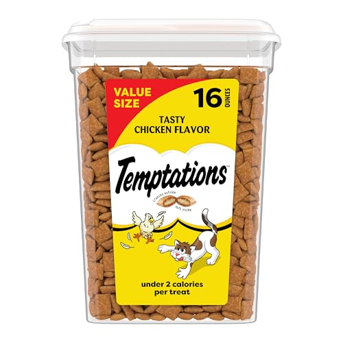 Temptations Classic Crunchy Cat Treats Chicken Flavor 30oz