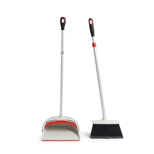 OXO Good Grips Large Upright Sweep Set with Extendable Broom