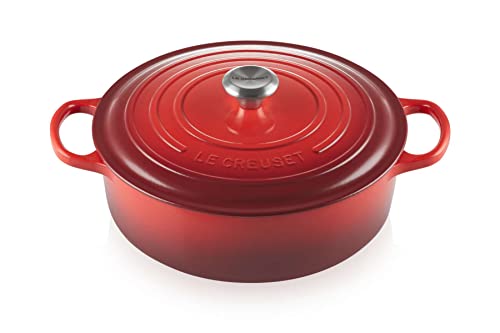Le Creuset Enameled-Cast-Iron Signature Round Wide Dutch Oven, 6.75-qt