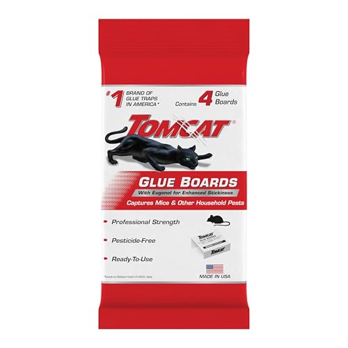 Tomcat Glue Boards with Immediate Grip Glue for Mice, Cockroaches, and Insects, Use Flat or Covered, Ready-To-Use, 4 Traps