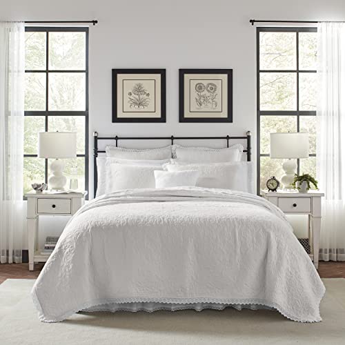 Laura Ashley Luxury Premium Ultra Soft Quilt Coverlet, Comfortable 3 Piece Bedding Set, All Season Stylish Bedspread, White, Full/Queen