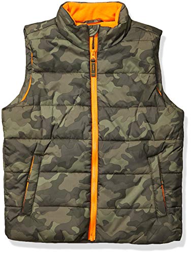 Amazon Essentials Boys' Heavyweight Outerwear Puffer Vest, Military Green Camouflage, Small