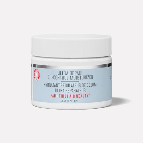 First Aid Beauty - Ultra Repair Oil-Control Moisturizer, Weightless Hydrating Mattifying Cream, Helps Minimize Pores for All Day Shine-Free Skin, Alcohol & Oil Free, Safe for Sensitive Skin, 1.7 oz