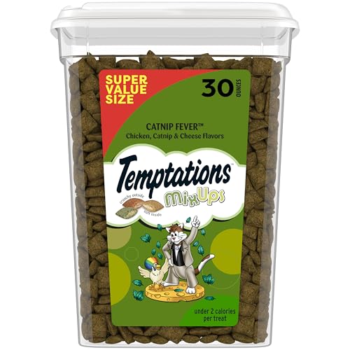 Temptations MixUps Catnip Fever Flavor Crunchy and Soft Cat Treats, 30 oz. Tub