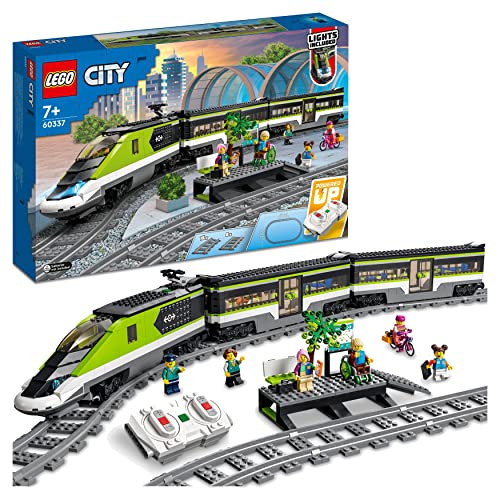 (-33%) LEGO City Trains - Personen-Schnellzug -Ferngesteuertem Zug mit funktionierenden Scheinwerfern, 2 Waggons, 24 Gleisstücken & 6 Minifiguren – Geschenk für Jungen & Mädchen ab 7 Jahren - 60337