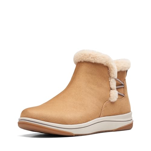Clarks Women's Breeze Fur Ankle Boot, Tan, 9