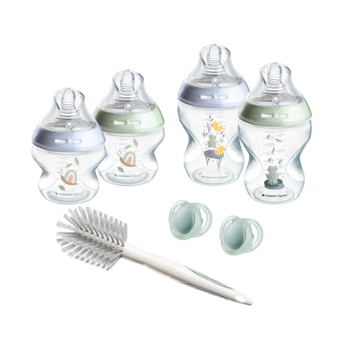 Tommee Tippee Natural Start Newborn Starter Set, 150ml and 260ml Anti-Colic Baby Bottles with Slow Teat Included, Slow & Medium-Flow Breast-Like Teats for a Natural Latch, Self-Sterilising, Blue