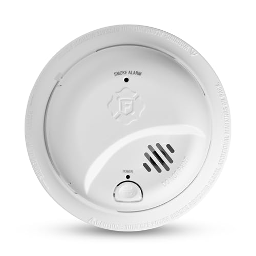 First Alert SMI100 Battery-Operated Smoke Alarm with Test & Silence Button