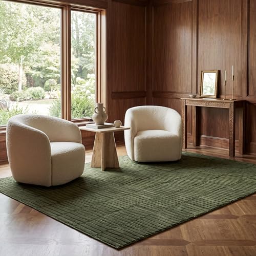nuLOOM 6' 7" x 9' Indoor Area Rug, 100% Recycled PET, Machine Washable, Oeko-TEX Certified, Medium Pile, Pet-Friendly, Kailani Geometric Green